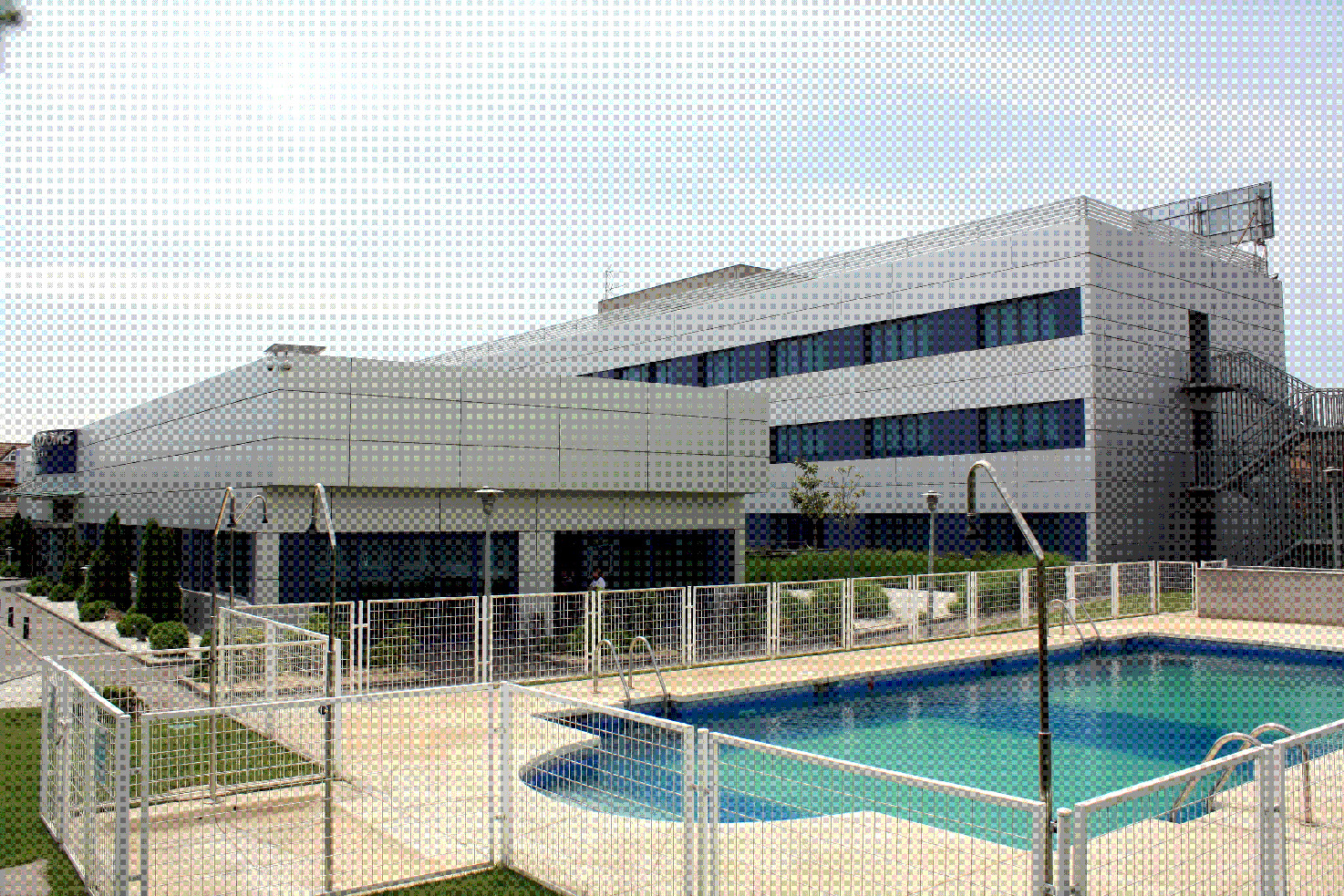Hotel Puerta De Alcala Αλκαλά ντε Ενάρες Εξωτερικό φωτογραφία